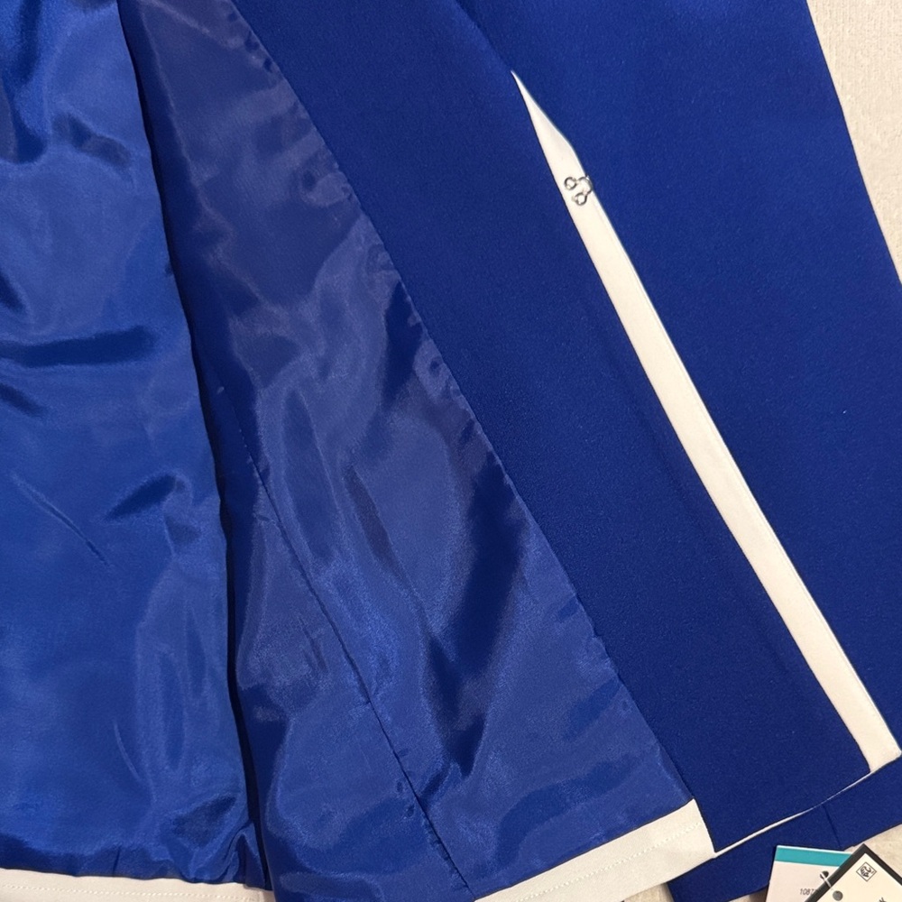Evan Picone Royal Blue Blazer with White Trim - Picture 5 of 6